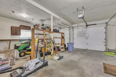 226 Hansberger Avenue, Baltimore, OH 43105 - Photo 35