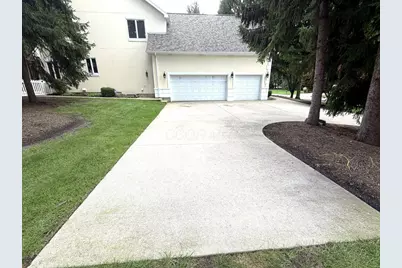 220 Bent Pines Court, Bellefontaine, OH 43311 - Photo 33