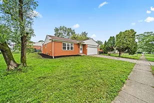 1565 Brentnell Ave, Columbus, OH 43219 - Photo 3