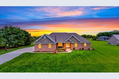 1628 Pickerington Road NW, Carroll, OH 43112 - Photo 1