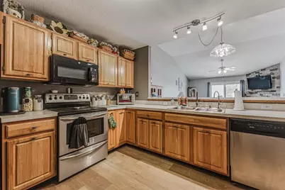 1010 Acorn Bay Drive, Galloway, OH 43119 - Photo 17