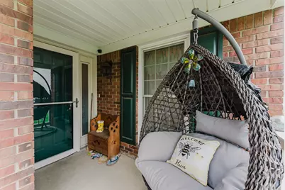 1010 Acorn Bay Drive, Galloway, OH 43119 - Photo 7