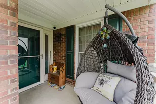 1010 Acorn Bay Dr, Galloway, OH 43119 - Photo 7