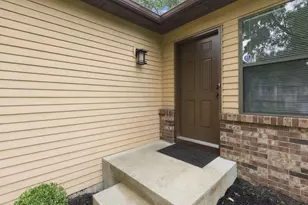 8847 Hornsea Dr, Powell, OH 43065 - Photo 3
