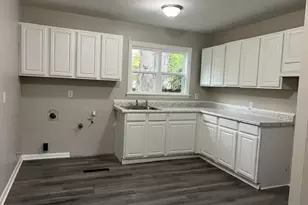 1565 Duffield Dr, Columbus, OH 43227 - Photo 5