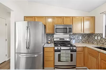 8650 Cadet Drive S, Galloway, OH 43119 - Photo 9