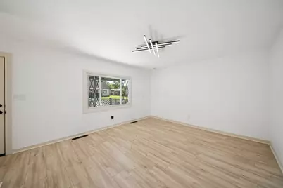 2288 Colfax Avenue, Columbus, OH 43224 - Photo 13