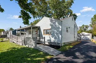 2288 Colfax Ave, Columbus, OH 43224 - Photo 5