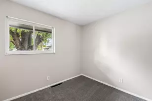 5104 Benham Dr, Columbus, OH 43232 - Photo 17