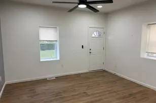 863 Carpenter St, Columbus, OH 43206 - Photo 5