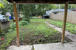 863 Carpenter St, Columbus, OH 43206 - Photo 3