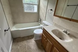 289 S Hampton Rd, Columbus, OH 43213 - Photo 7