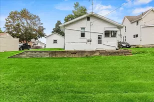 609 W Chillicothe Ave, Bellefontaine, OH 43311 - Photo 25