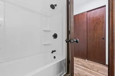 2050 Willow Run Road, Grove City, OH 43123 - Photo 25