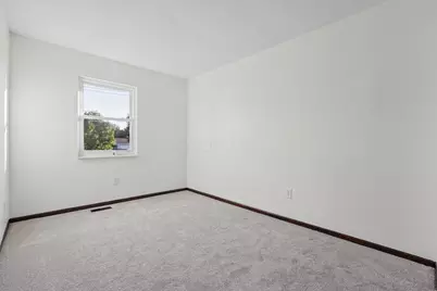 2050 Willow Run Road, Grove City, OH 43123 - Photo 27