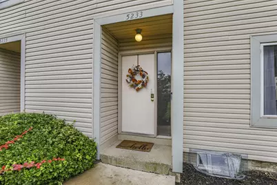 5233 Captains Court, Columbus, OH 43220 - Photo 9