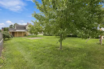 972 S Pickaway Street, Circleville, OH 43113 - Photo 9