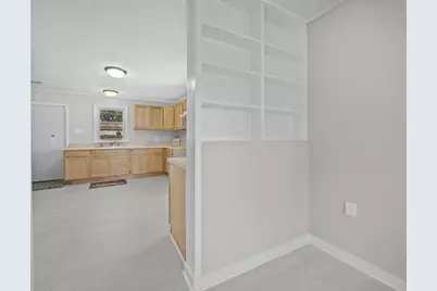 4620 Morris Avenue, Whitehall, OH 43213 - Photo 9