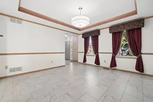 7679 Finbarr Ct, Dublin, OH 43017 - Photo 9
