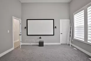 2246 Koester, Lewis Center, OH 43035 - Photo 31