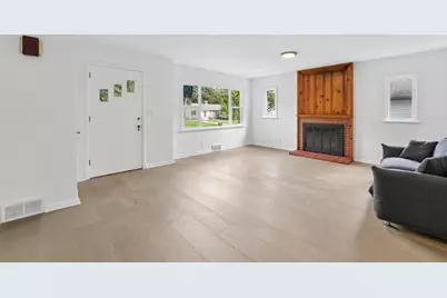 2655 Woodley Road, Columbus, OH 43231 - Photo 9