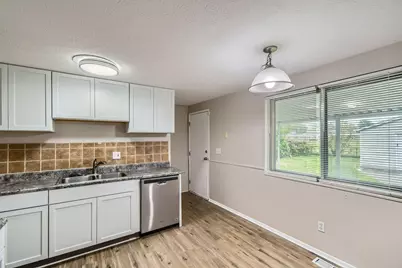 1833 Brookfield Road, Columbus, OH 43229 - Photo 11