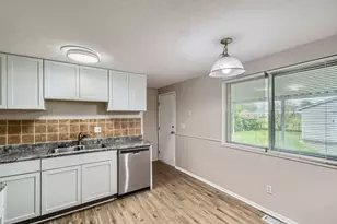 1833 Brookfield Rd, Columbus, OH 43229 - Photo 11