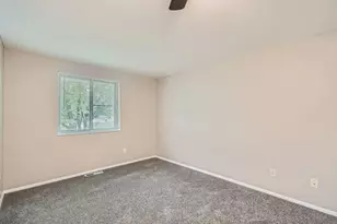 1833 Brookfield Rd, Columbus, OH 43229 - Photo 19