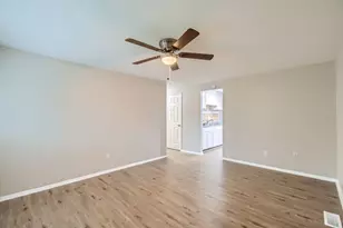1833 Brookfield Rd, Columbus, OH 43229 - Photo 5