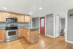 581 Lathrop St, Columbus, OH 43206 - Photo 23