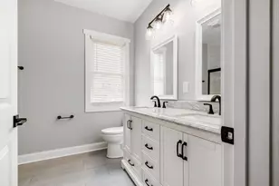 422-424 Morrison Ave, Columbus, OH 43205 - Photo 13