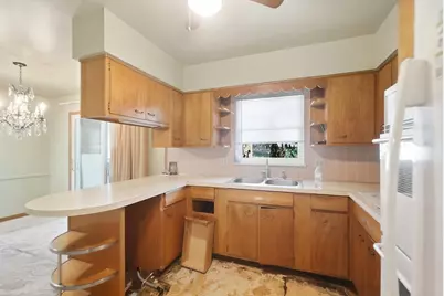 5600 Crawford Drive, Columbus, OH 43229 - Photo 7