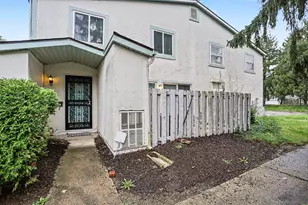 2509 Burgandy Ln, Columbus, OH 43232 - Photo 17