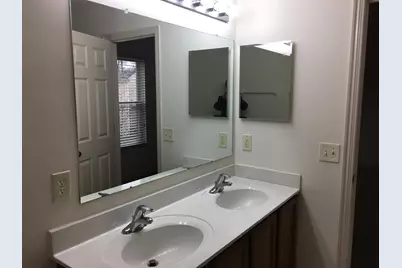 2715 Rinaldi Drive, Columbus, OH 43219 - Photo 11