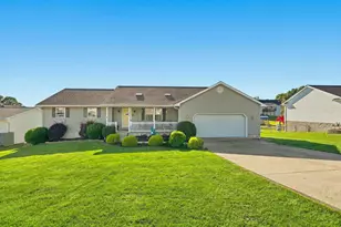 5065 Northcrest Dr, Nashport, OH 43830 - Photo 3