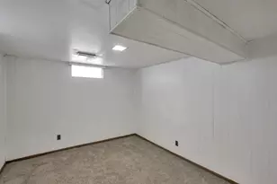 1942 Argyle Dr, Columbus, OH 43219 - Photo 19