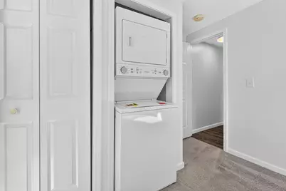 2485 Indianola Avenue, Columbus, OH 43202 - Photo 47