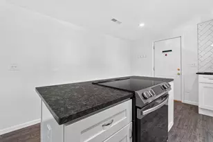 2485 Indianola Ave, Columbus, OH 43202 - Photo 35