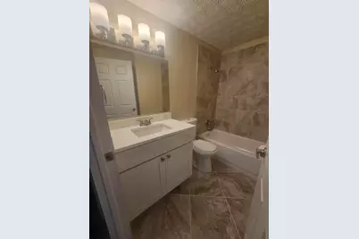 1726 Sunapple Way, Columbus, OH 43232 - Photo 3