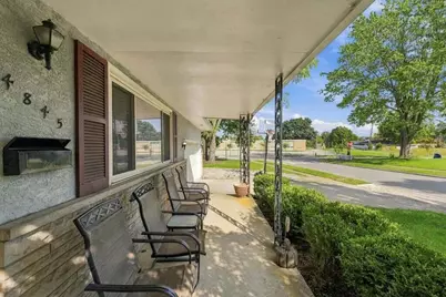 4845 Valley Forge Drive, Columbus, OH 43229 - Photo 3