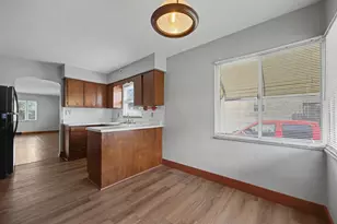 768 S Hague Ave, Columbus, OH 43204 - Photo 13