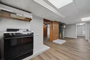 768 S Hague Ave, Columbus, OH 43204 - Photo 37