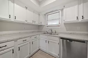 1253 Spring Brook Ct, Westerville, OH 43081 - Photo 5