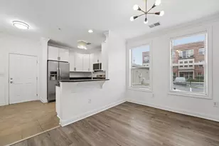 972 Perry St, Columbus, OH 43215 - Photo 9