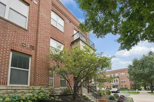 972 Perry St, Columbus, OH 43215 - Photo 3