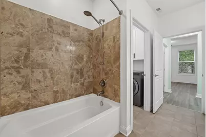 972 Perry Street #101, Columbus, OH 43215 - Photo 21