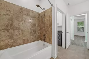 972 Perry St, Columbus, OH 43215 - Photo 21