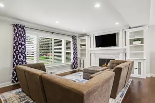 2553 Chester Rd, Upper Arlington, OH 43221 - Photo 7