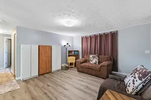 3515 Central Ave, Urbancrest, OH 43123 - Photo 7