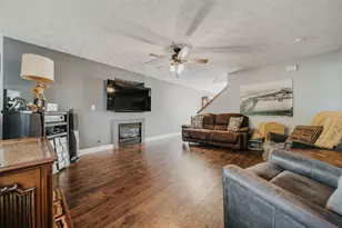 2986 Dustin's Wy, Columbus, OH 43228 - Photo 3